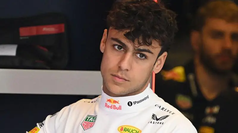 Brit teenager Lindblad makes debut